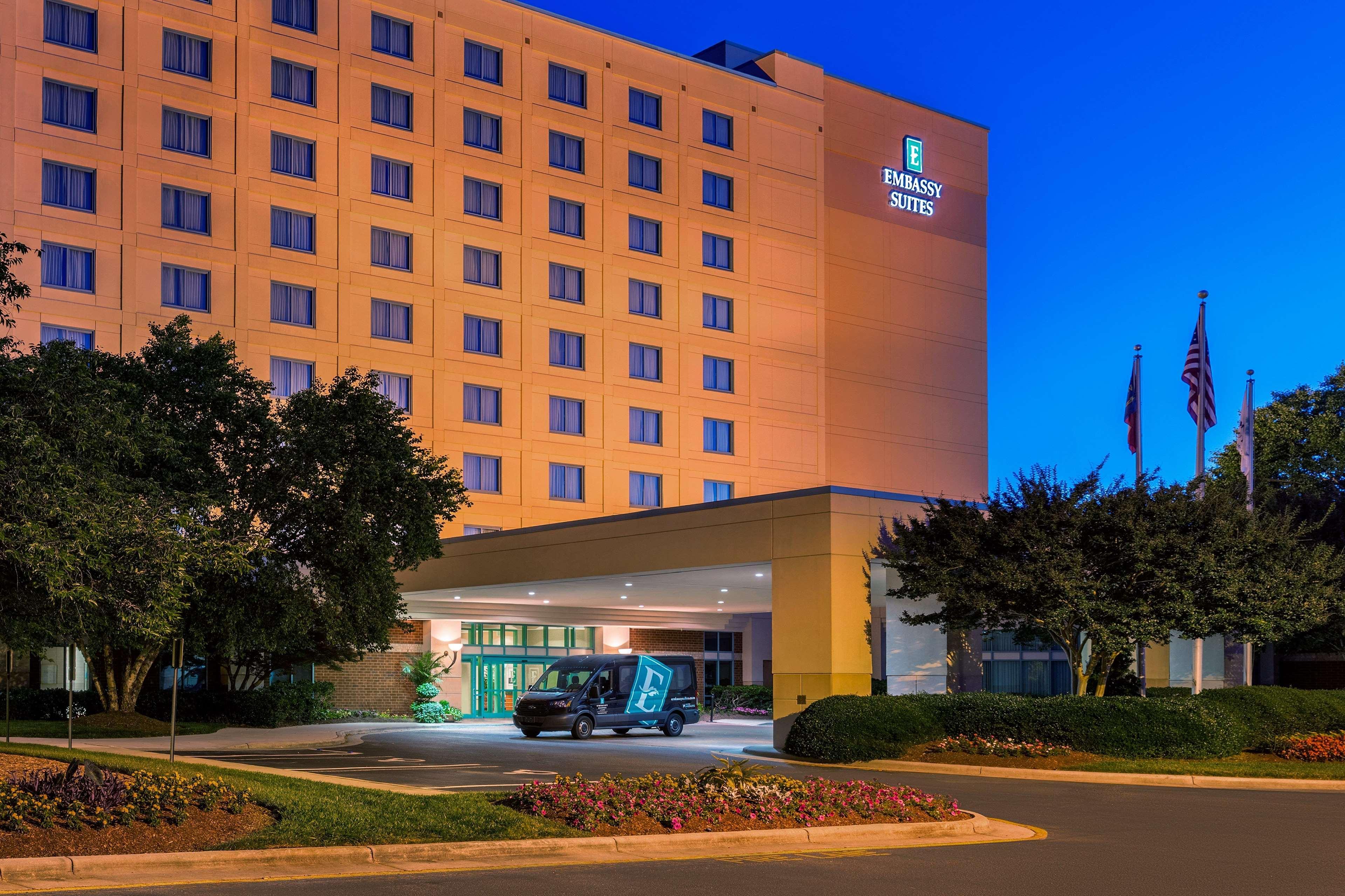 Embassy Suites By Hilton Raleigh Durham Research Triangle Cary Bagian luar foto
