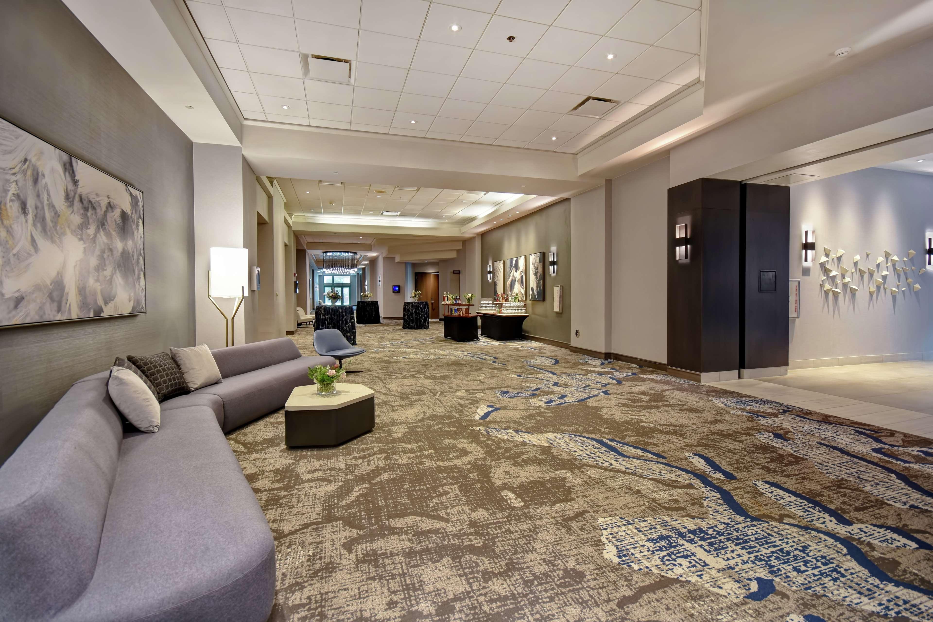 Embassy Suites By Hilton Raleigh Durham Research Triangle Cary Bagian luar foto