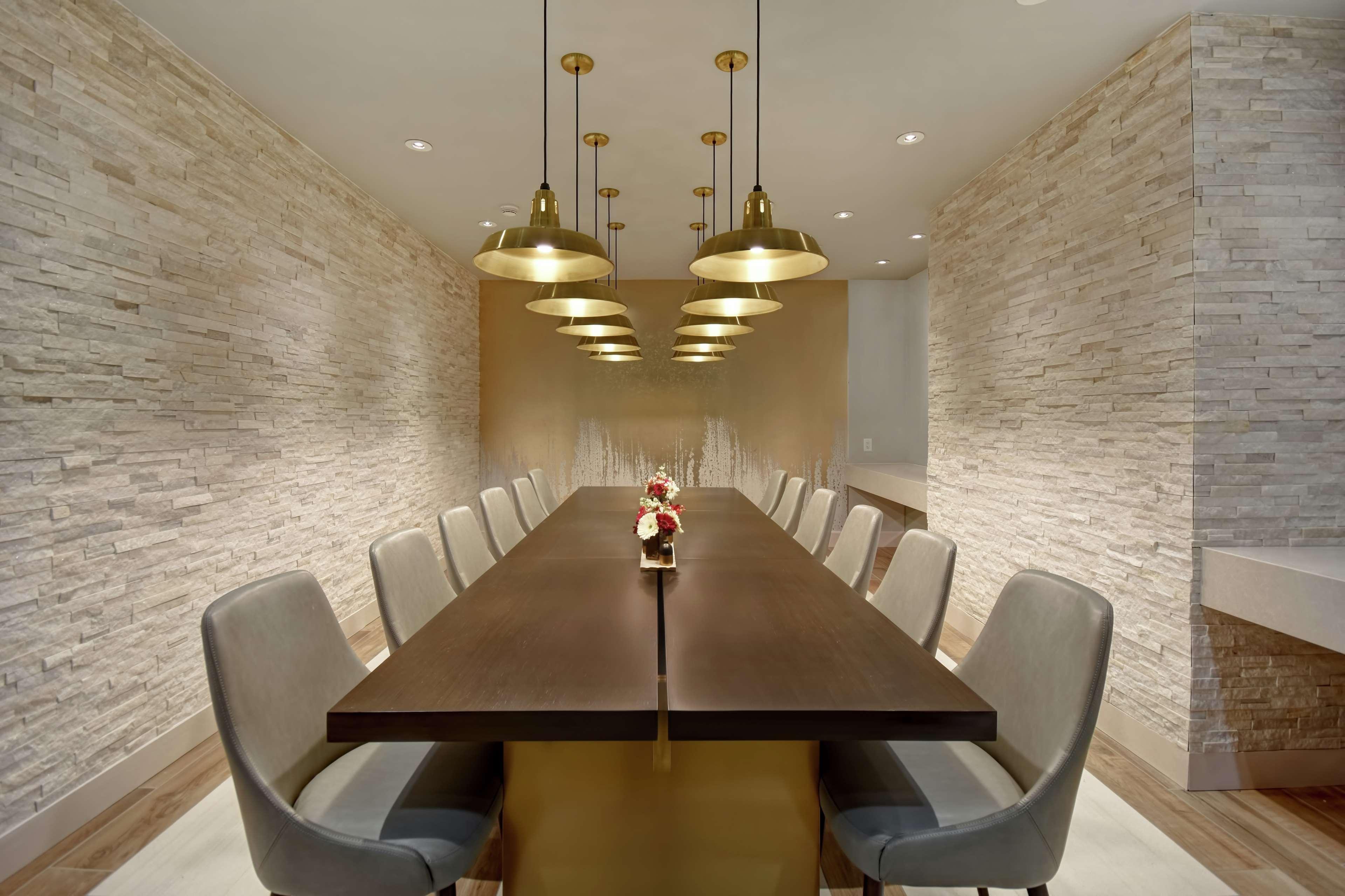 Embassy Suites By Hilton Raleigh Durham Research Triangle Cary Bagian luar foto