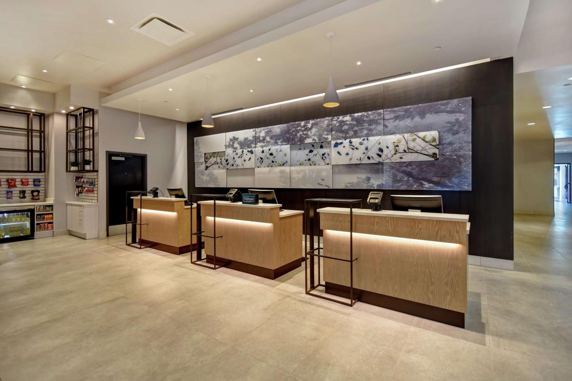 Embassy Suites By Hilton Raleigh Durham Research Triangle Cary Bagian luar foto
